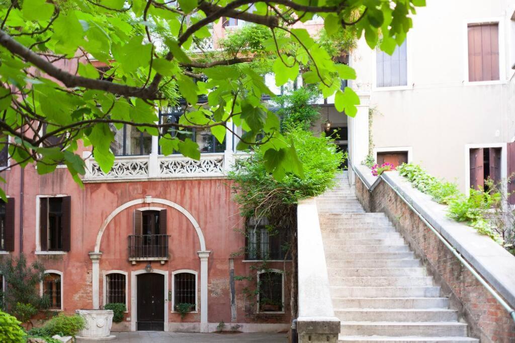 Palazzo Alvera Grand Canal Venice Exterior photo